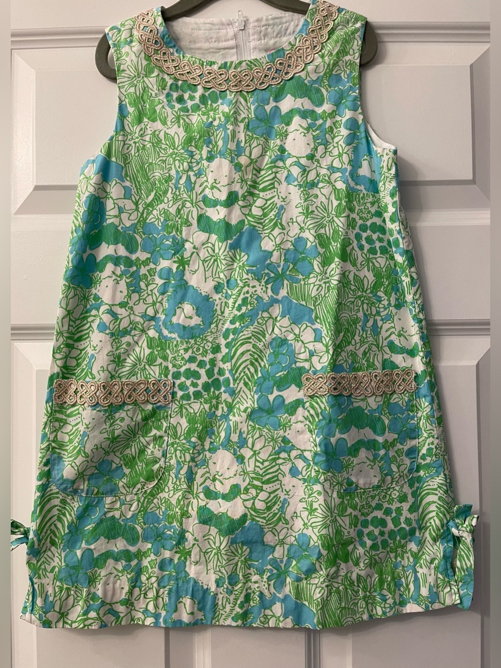 Lilly Pulitzer animal shift dress with gold details - size 7